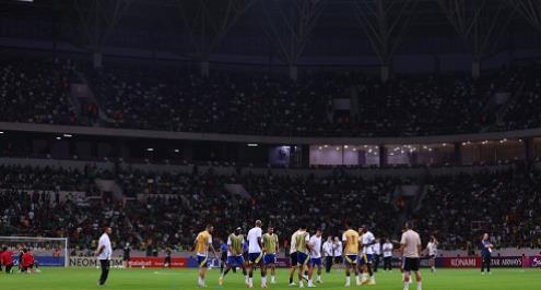 خطأ لا يغتفر.. دفاع النصر يمنح الشرطة العراقي هدف التعادل (فيديو)